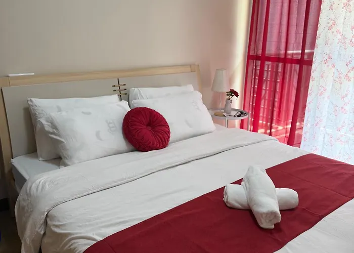 Bayshore Phase2 Luxury 2bedroom Near Okada & Airport