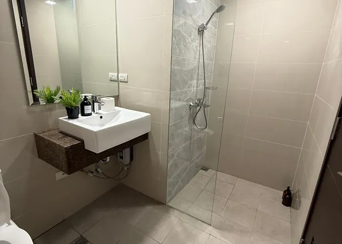 Bayshore Phase2 Luxury 2bedroom Near Okada & Airport Manila